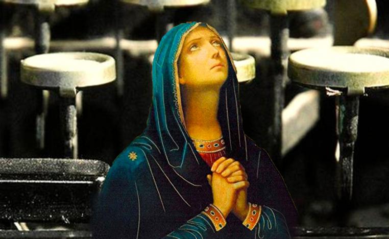 الأوراق زمن الآلة