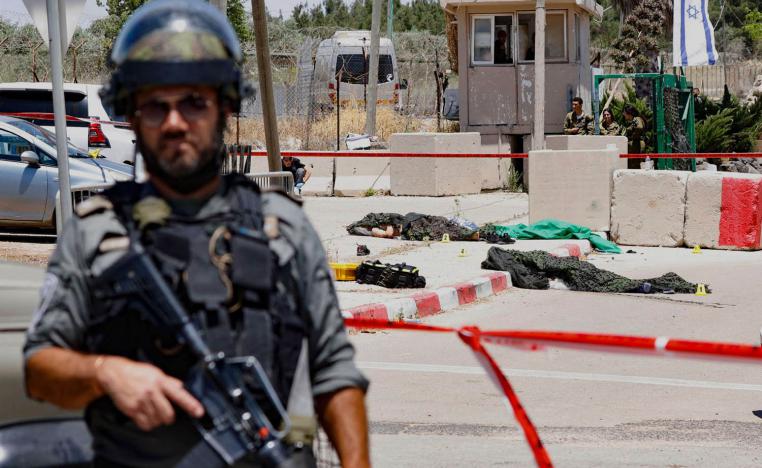 جثمانا فلسطينيين هاجموا موقعا إسرائيليا في جنين