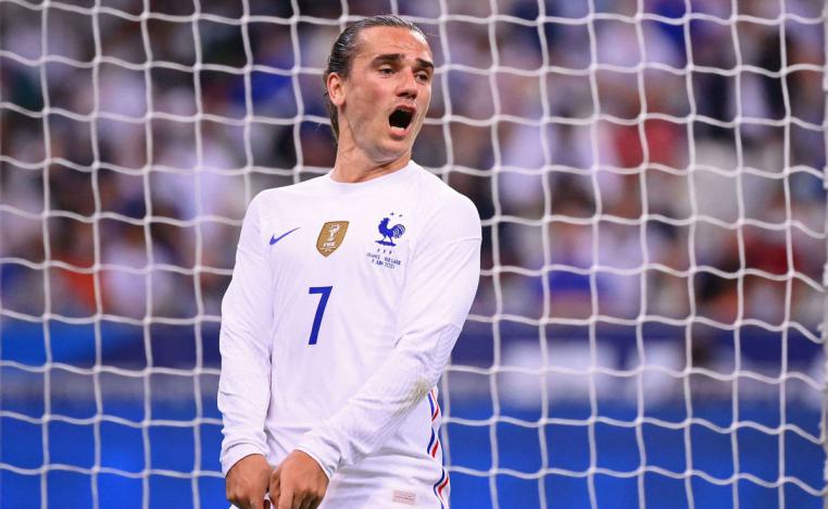 عين فرنسا على لقبها القاري الثالث