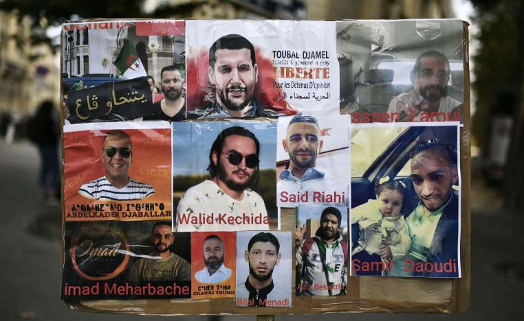 قطاع الإعلام يختنق في قبضة التضييق بالجزائر