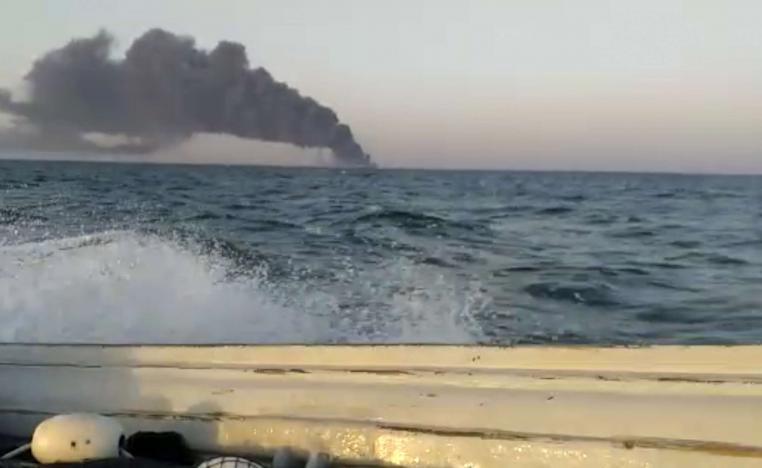 هجوم ام حادث على السفينة "خَرْج؟