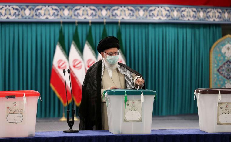 المرشد الاعلى الايراني علي خامنئي