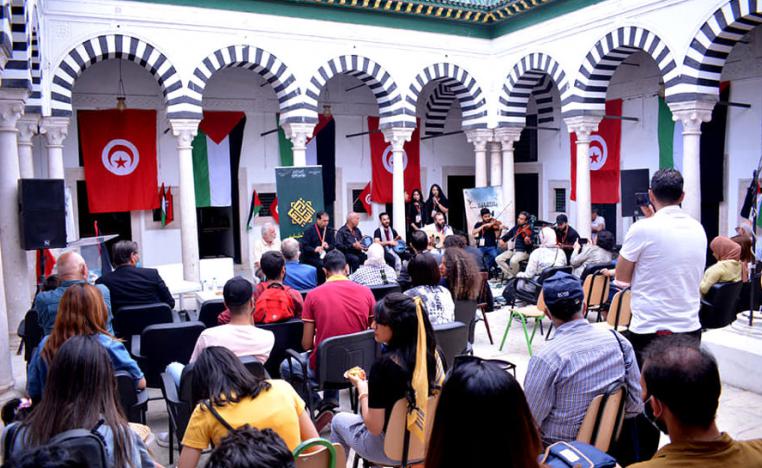 موجات من الخزي والخذلان