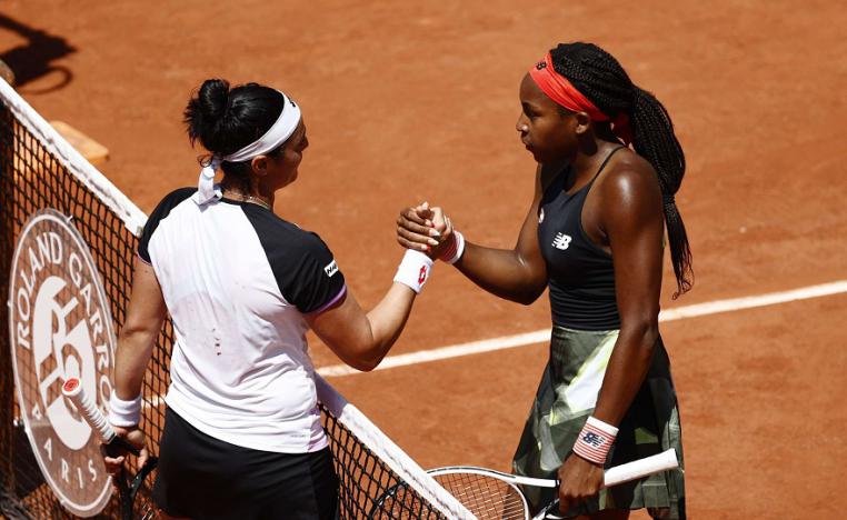 كوكو غوف وأنس جابر 