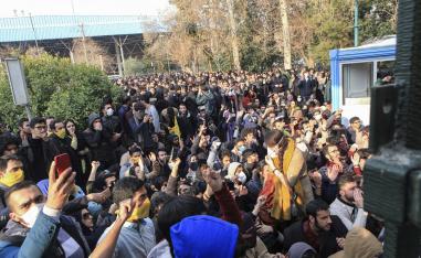 ايران تخشى تمدد احتجاجات خوزستان إلى باقي المحافظات على غرار انتفاضة نوفمبر 2018