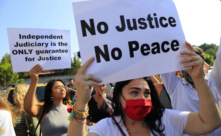 تظاهرة تطالب بالتحقيق في تفجير بيروت