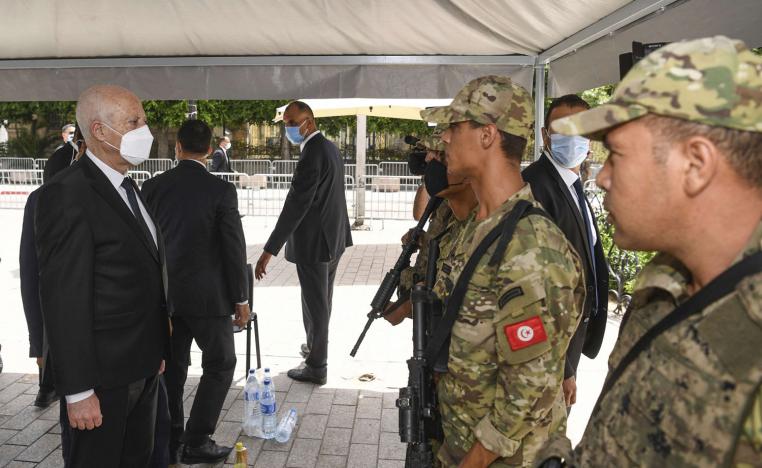 دعم الجيش يرفع من رصيد سعيد لدى التونسيين