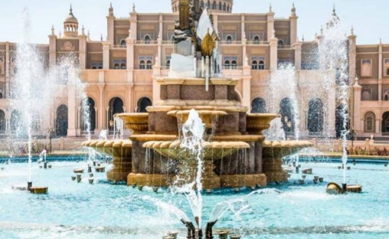 'الحيرة من الشارقة'