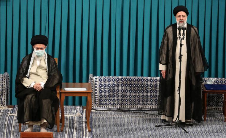 المرشد الأعلى علي خامنئي في حفل تنصيب الرئيس الإيراني الجديد إبراهيم رئيسي