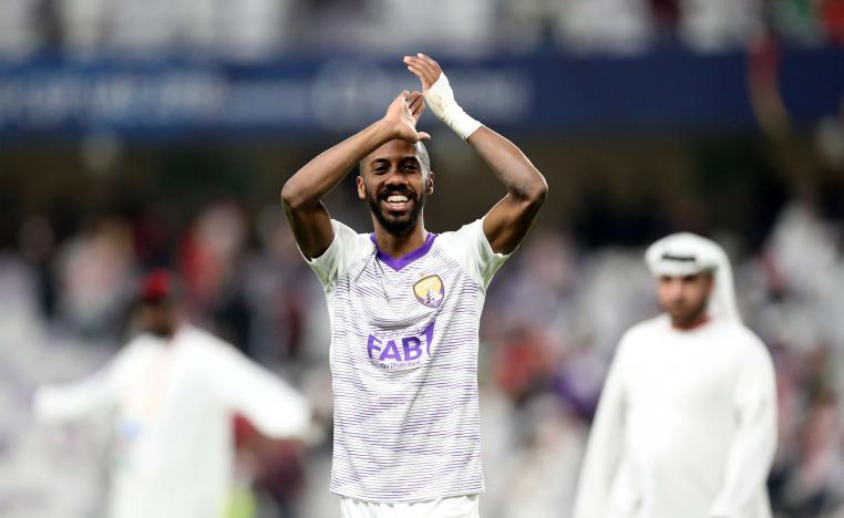 فريق 'الزعيم العيناوي' يتمسك بالصدارة برصيد 12 نقطة