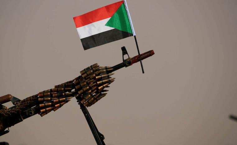الجيش يتولى السلطة على المستوى السيادي