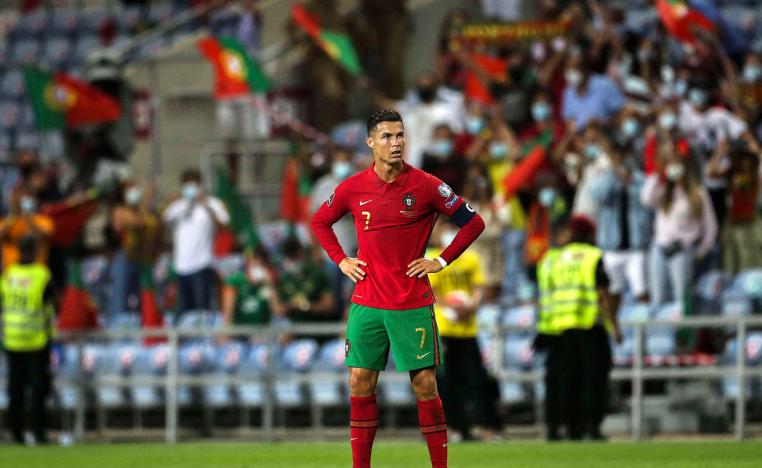النجم البرتغالي يهدي منتخب بلاده فوزا مجنونا على حساب الايرلندي