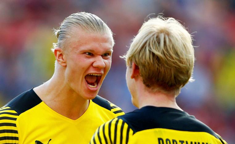  المهاجم الفتاك لمساعدة فريقه الاصفر على الارتقاء بصدارة المجموعة 