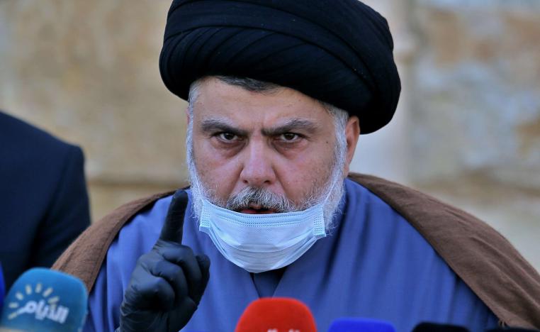 مقتدى الصدر يواجه اتهامات بالتلون والنفاق