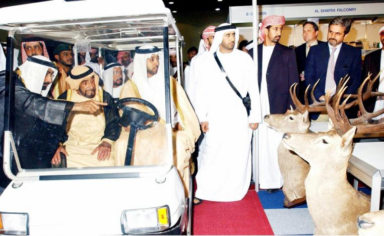 لشيخ زايد بن سلطان آل نهيان