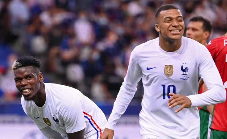 فرنسا في مهمة تاريخية