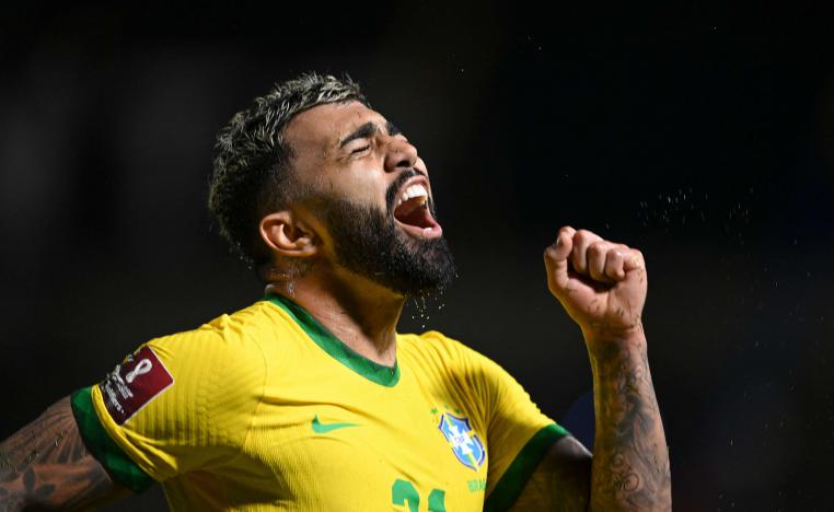 المنتخب البرازيلي في الصدارة بفارق ثماني نقاط عن أقرب ملاحقيه الأرجنتيني