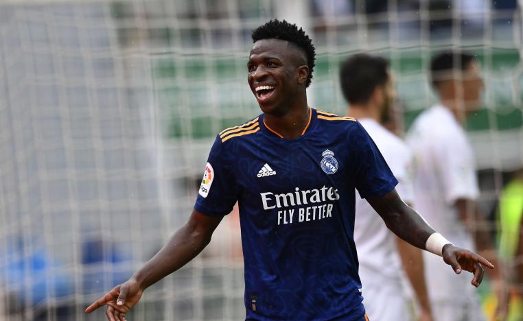 جونيور يتابع هوايته التهديفية