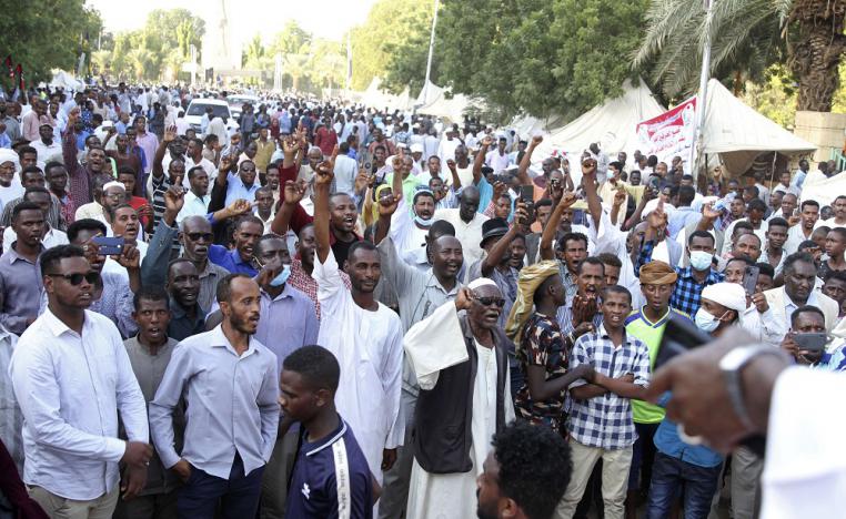 التصعيد والتصعيد المضاد يدفع السودان إلى أزمة خطيرة