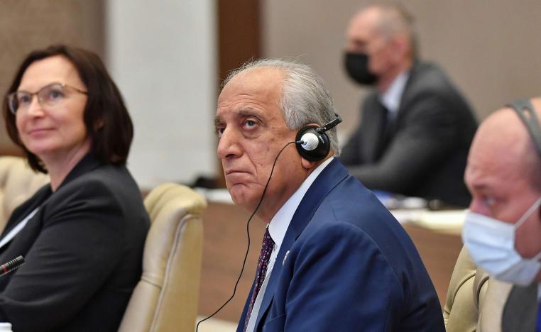 زلماي خليل زاد يخرج عن صمته بعد أن حملة البعض المسؤولية عن الانسحاب الفوضوي من أفغانستان