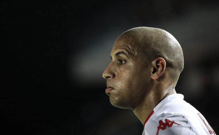 سقوط مفاجىء لتونس