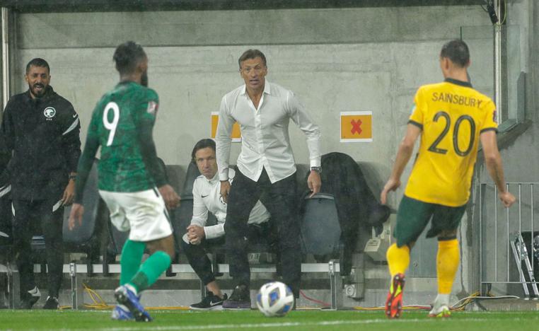 المنتخب 'الاخضر' السعودي في الصدارة بفارق ثلاث عن أستراليا الوصيفة