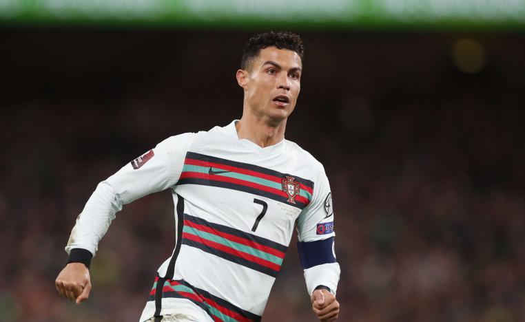 المنتخب البرتغالي يعول على تألق رونالدو لتفادي الملحق الاوروبي 