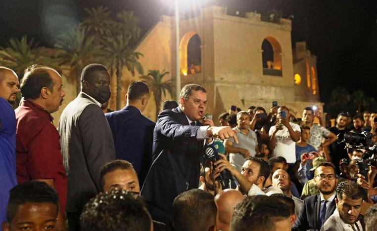 الدبيبة اكتسب شعبية بفضل برامج الإنفاق العام الضخمة لصالح الشباب