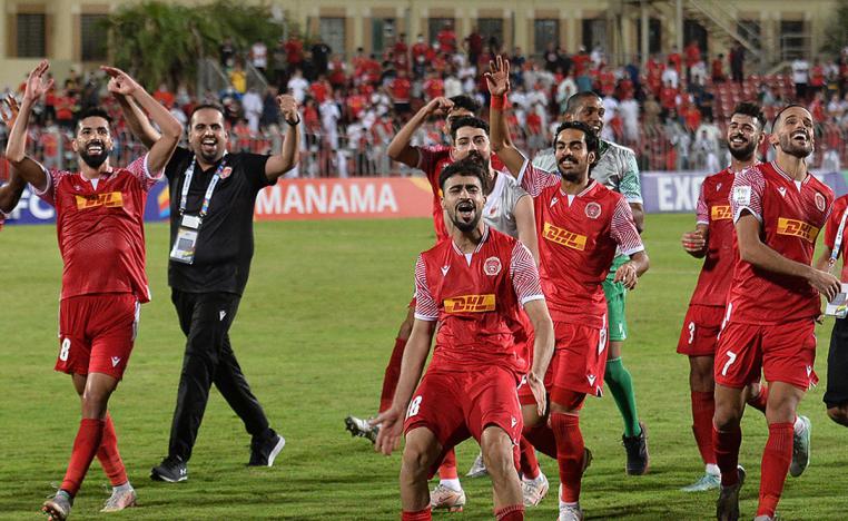 فريق 'الذيب الاحمر' يتوج باللقب على ارضه وبين جمهوره من حسابه على تويتر