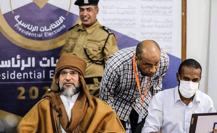 سيف الإسلام القذافي يقدم أوراق ترشيحه لانتخابات الرئاسة في ليبيا