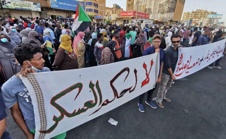 الدول الغربية تدعم مطالب المحتجين السودانيين الرافضة لعودة حكم العسكر