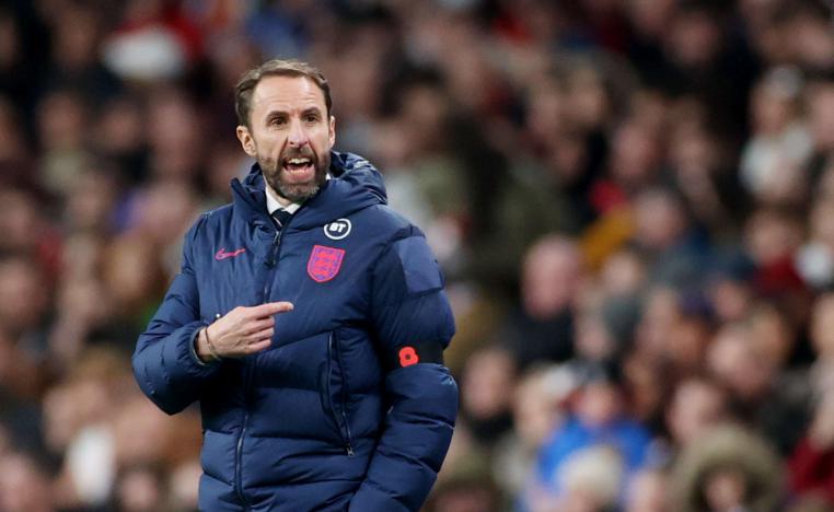 انكلترا في مهمة صعبة