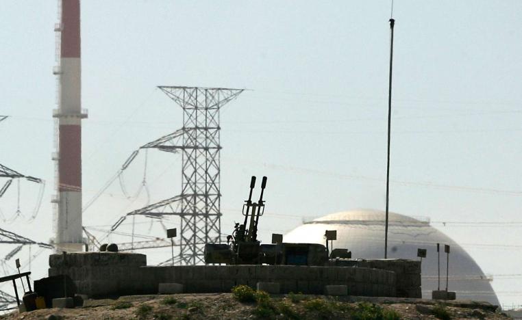 ماذا يحدث قرب محطة بوشهر النووية؟