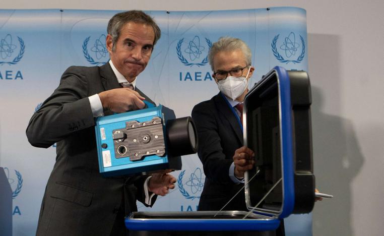 غروسي: اختفاء البيانات المخزنة من كاميرا الوكالة أمر غريب جدا