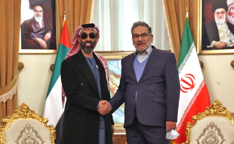 الشيخ طحنون وشمخاني: تحسين العلاقات اولوية للبلدين