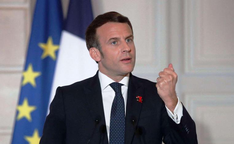 ماكرون يواجه ضغوطا بسبب مازق مالي