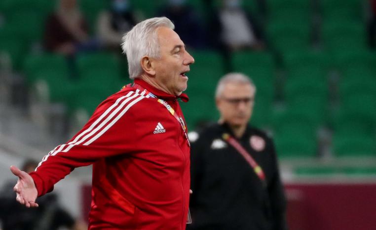 مدرب منتخب الامارات يعلن تشكيلته النهائية امام سوريا وايران