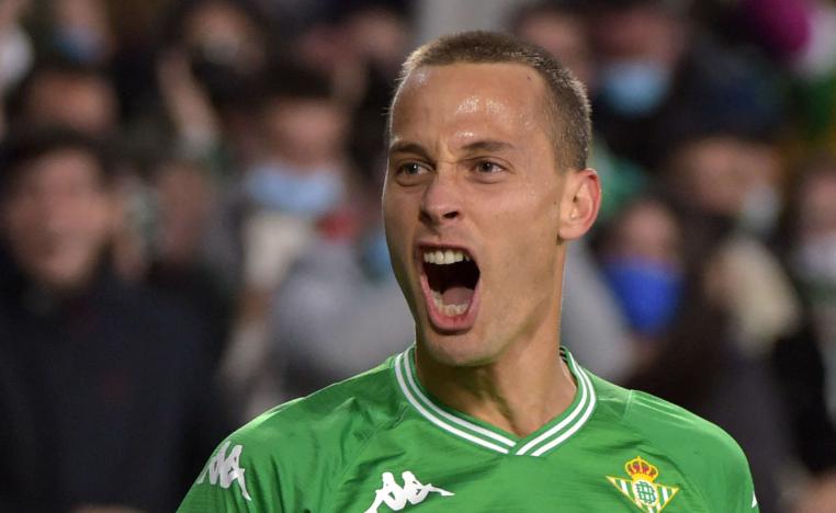 الفريق الاندلسي يبتعد في المركز الثالث بفارق أربع نقاط عن أتلتيكو الرابع