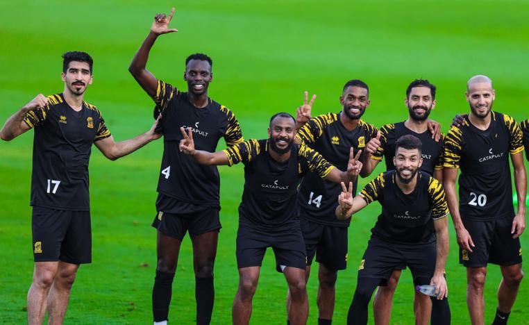 فريق 'العميد' جاهز لمواجهة الرائد رغم الغيابات من حسابه على تويتر