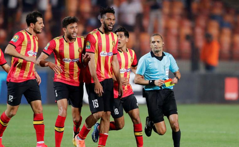  فريق 'المكشحة' يضرب موعدا مع شباب بلوزداد صورة ارشيفية