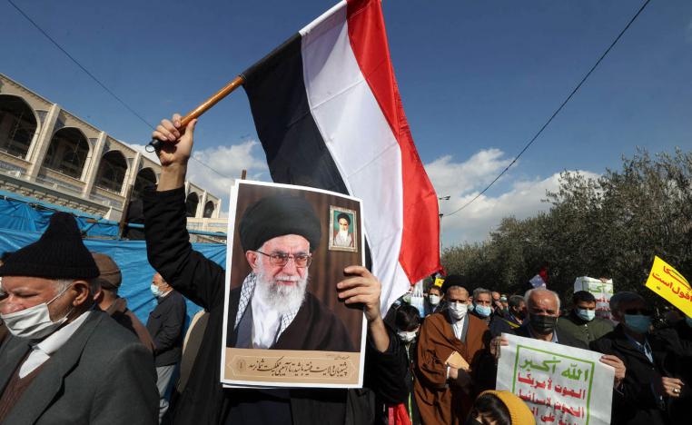 إيرانيون يتظاهرون تأييدا للحوثي في طهران