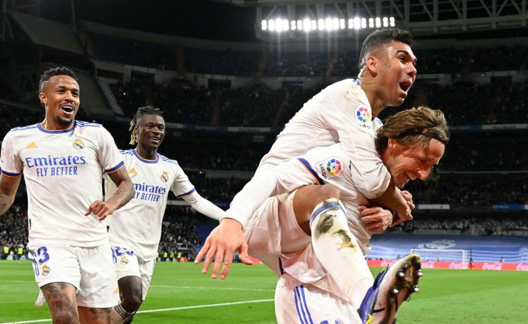 فوز يمنح الفريق الملكي اريحية في السباق نحو اللقب بعد سقوط ملاحقه اشبيلية