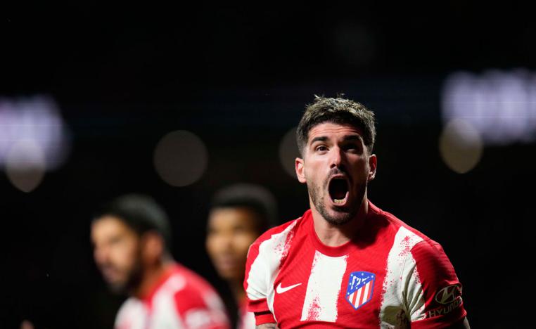 أتلتيكو يتقدم بنقطتين عن برشلونة