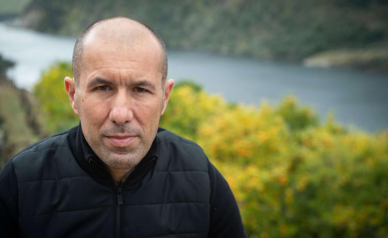 المدرب البرتغالي يشيد بنجوم البرتغال وقدرتهم على التأهل للعرس العالمي