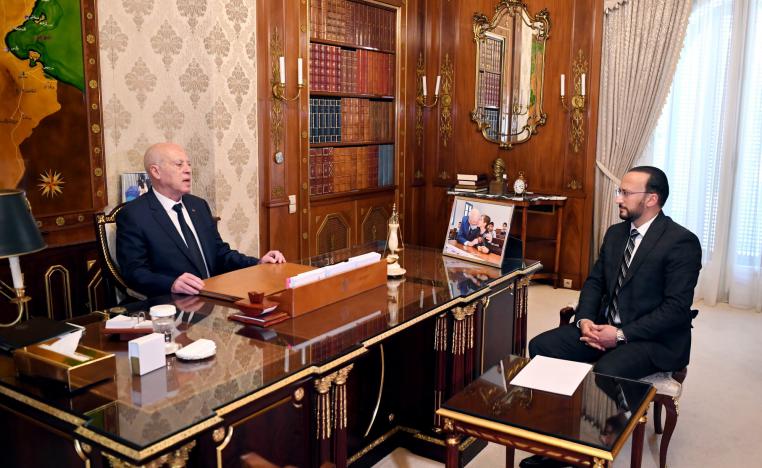 تاتي الهجمات السيبرانية لتعزز وجهة نظر  سعيد بان هنالك مؤامرات تحاك سرا لعرقلة الدولة