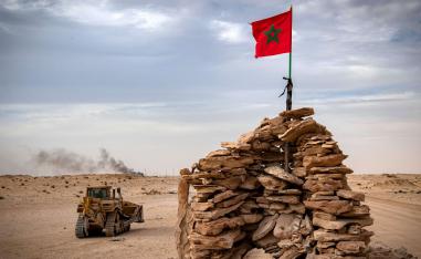 اعتراف اسبانيا بأن الحل الوحيد القابل للتطبيق لنزاع الصحراء هو مقترح المغرب للحكم الذاتي يثير غضب الجزائر