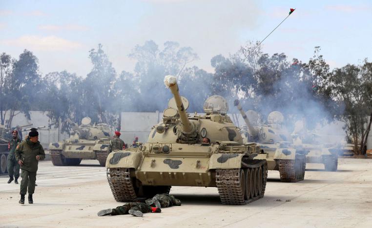 استعراض قوة في مصراتة الداعمة للدبيبة يوم أداء حكومة باشاغا اليمين في طبرق