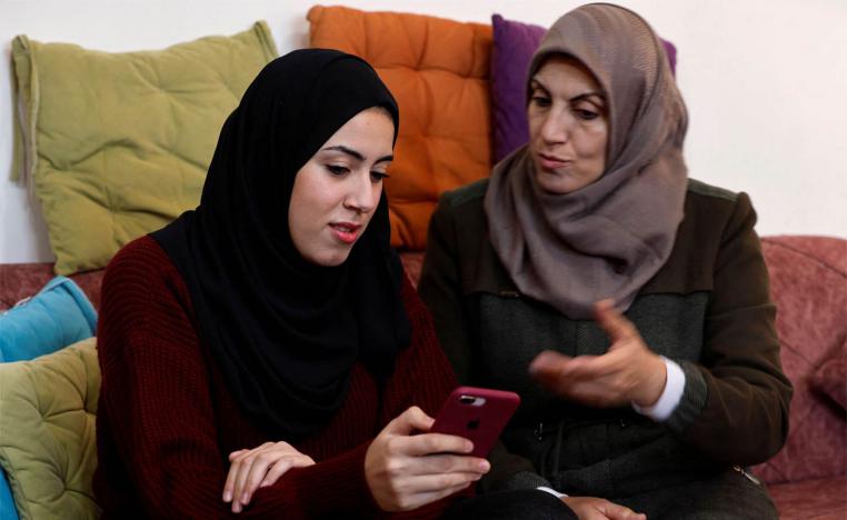 War haunts Palestinian students