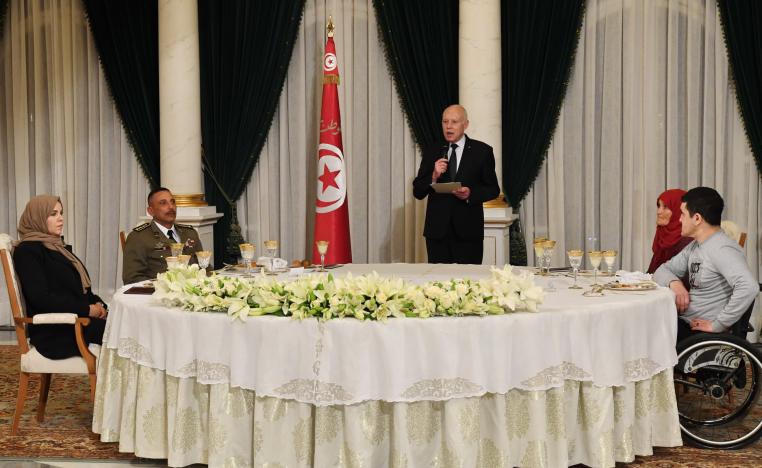 الرئيس التونسي يؤكد على المضي في مشروعه للاصلاح السياسي