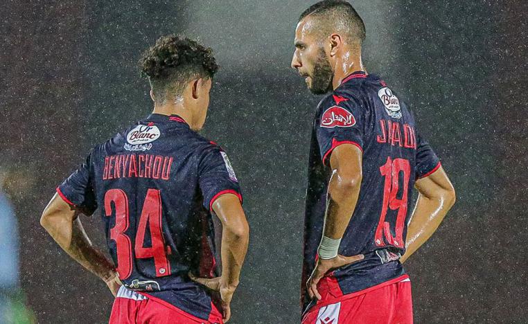 الوداد يحذر منافسيه